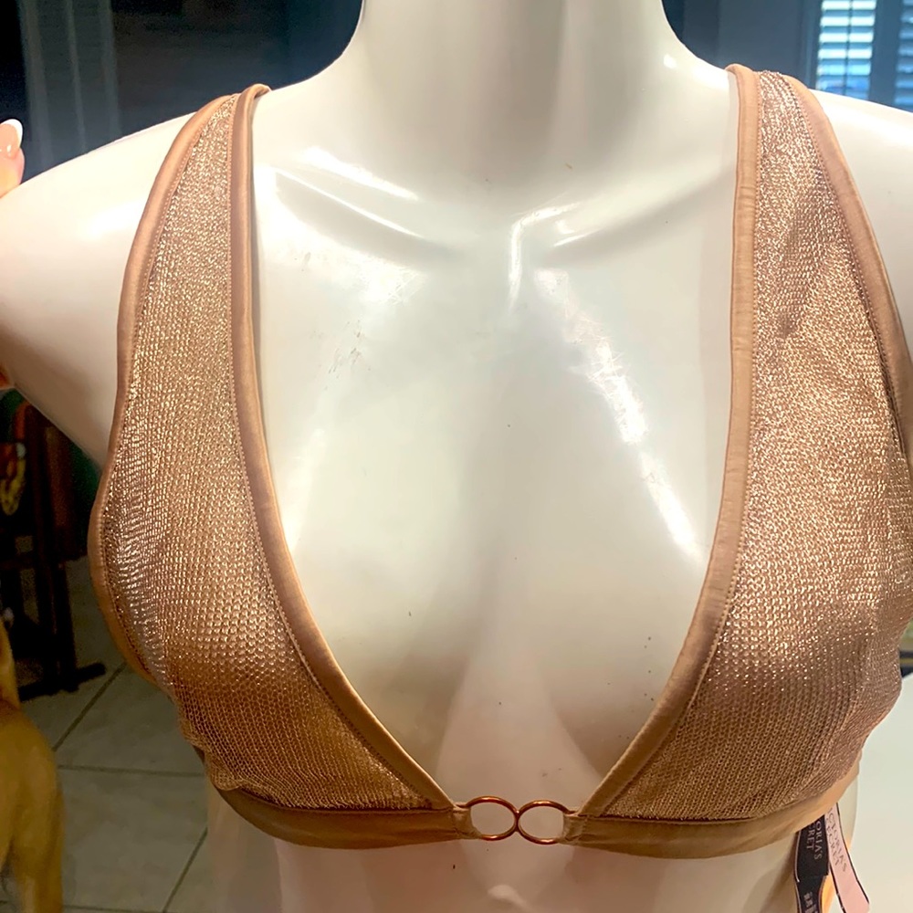 Victoria’s Secret Bra